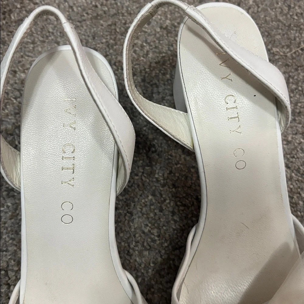 Ivy city co White Slingback Heels with Bow - Picture 2 of 4